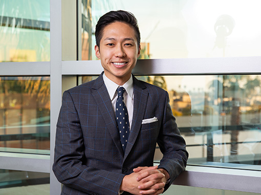 Torrance Certified Eyelid Surgeon Dr. Christopher C. Lo, M.D.